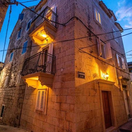 Old Town Makarska Apartments - Central Square Esterno foto